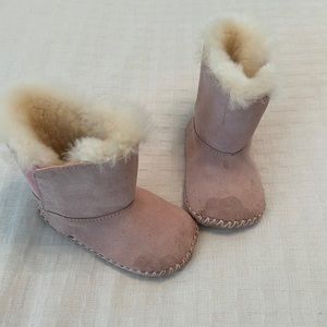 Little Girls Ugg Boots